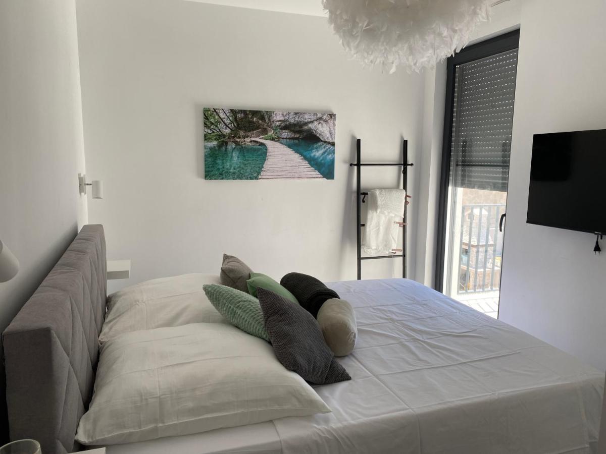 Penthouse Maus Lejlighed Trogir Eksteriør billede